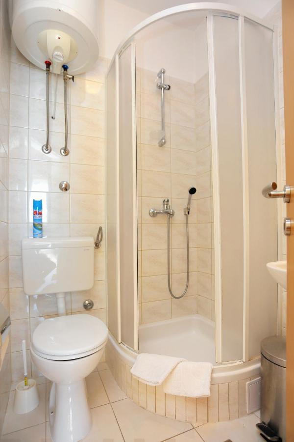 Apartments By The Sea Stanici, Omis - 2764 Tice Ngoại thất bức ảnh